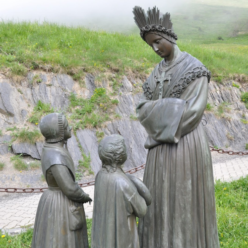 19 Septembre - Apparition de Notre-Dame de La Salette